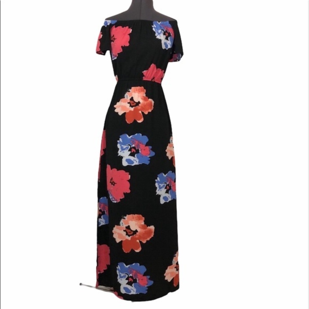 AQUA NWT Women’s off shoulder Floral maxi Dress S